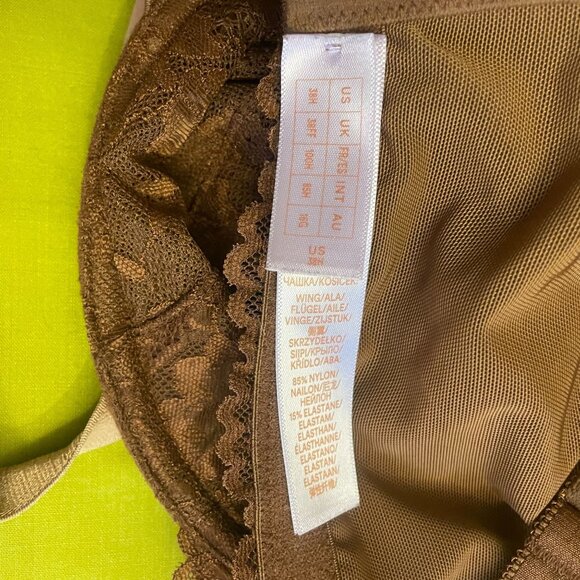 Savage X Fenty Brown Lace Deep Plunge Underwire Bra 38H - Picture 7 of 7